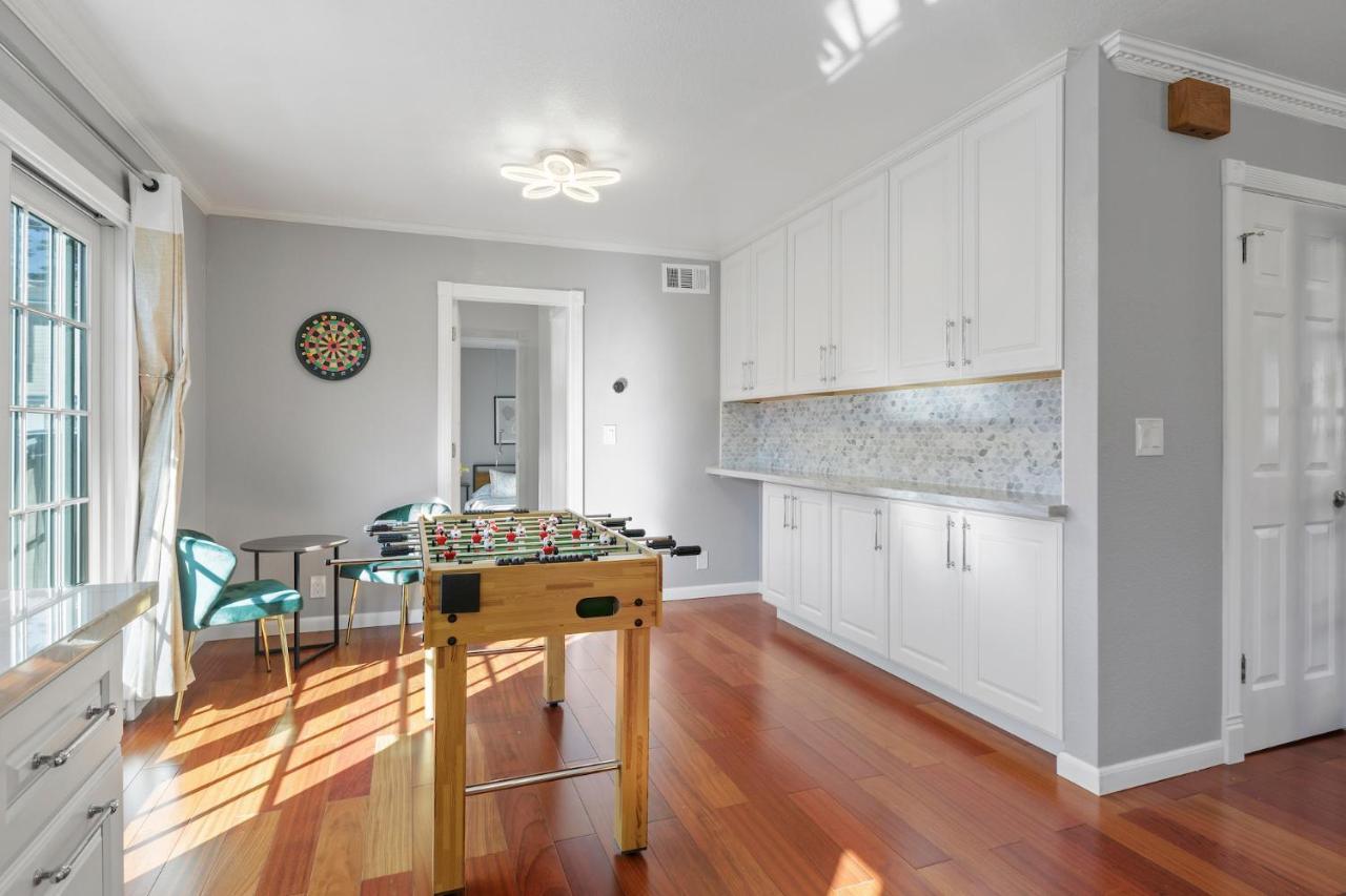 @ Marbella Lane - Buckingham Place Laundry + P Пасифика Екстериор снимка